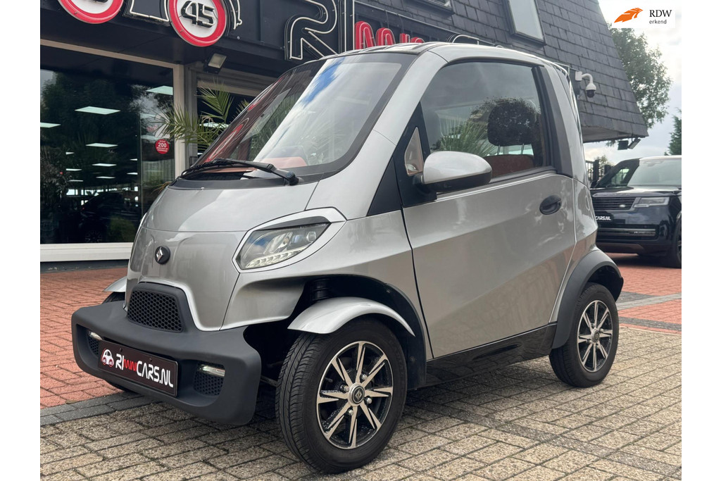 48523405